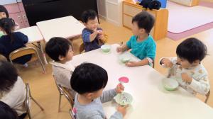 七草がゆを食べているところ