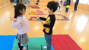 手押し相撲③
