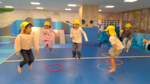 トランポリン①