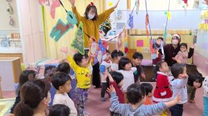 あわてんぼうのサンタクロース①