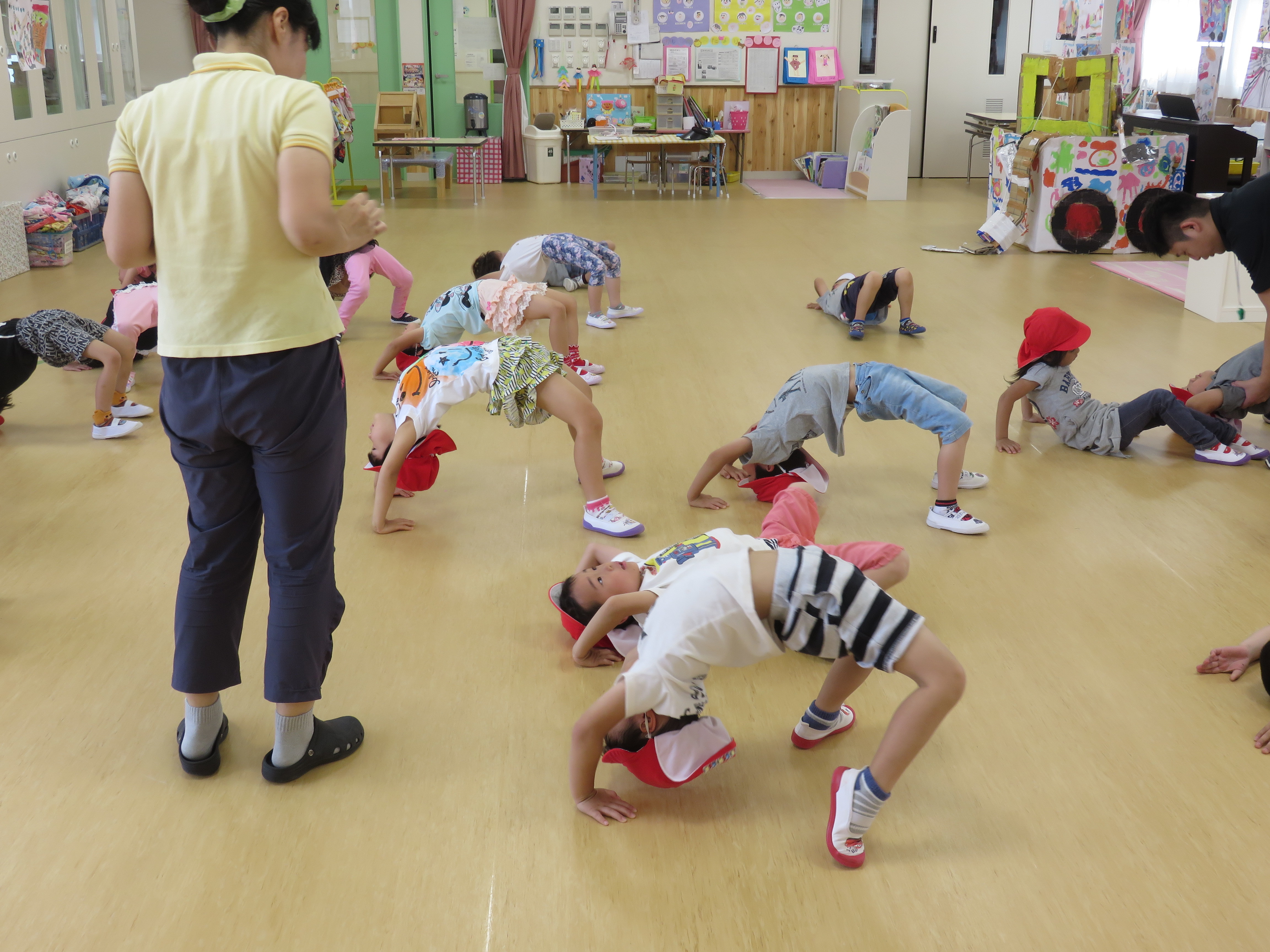 6月12日3歳、4歳、5歳児の体育遊びがありましたの画像9