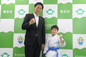 表敬訪問の写真