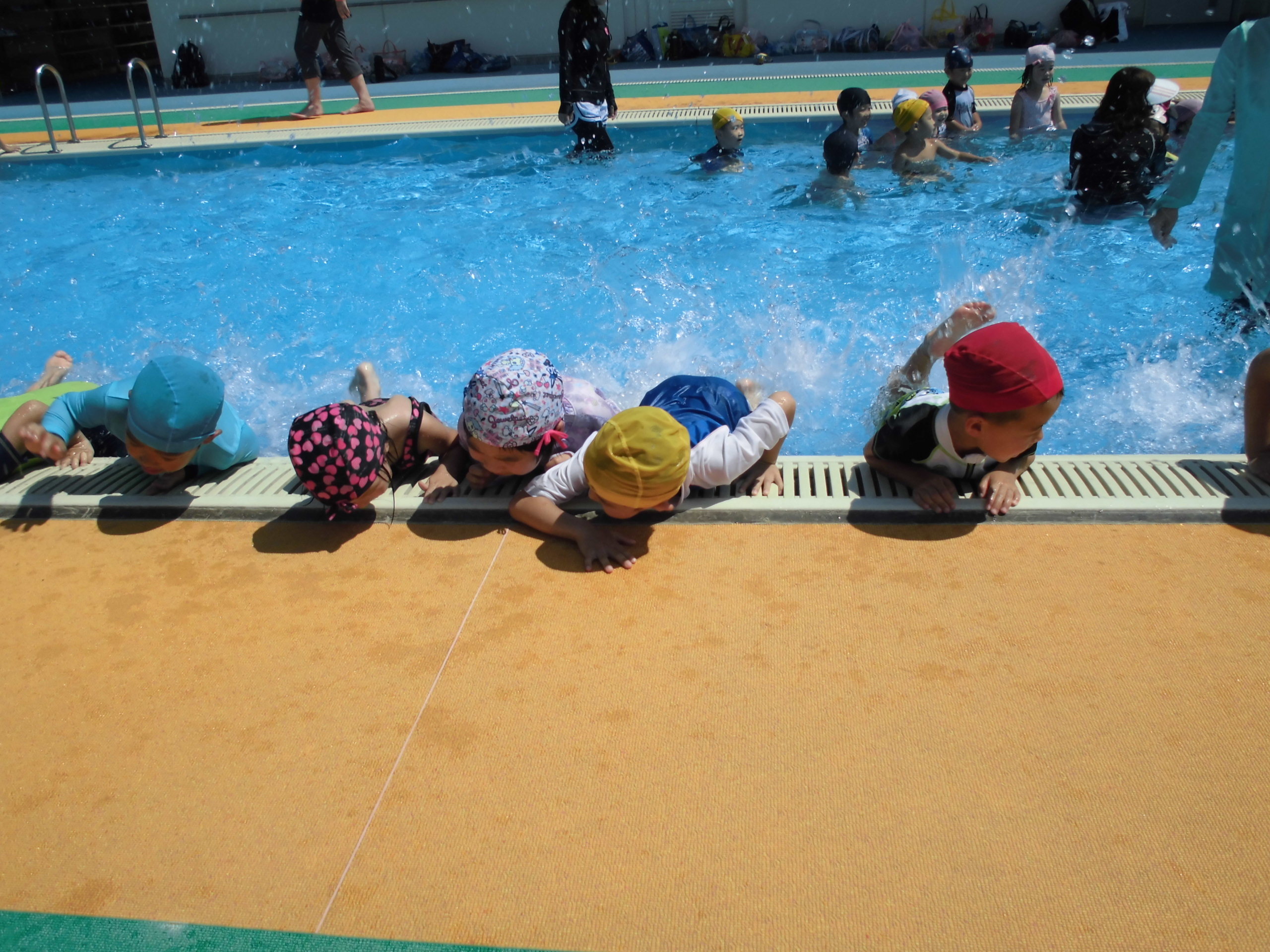 三和小学校へプール遊びに行きましたの画像5
