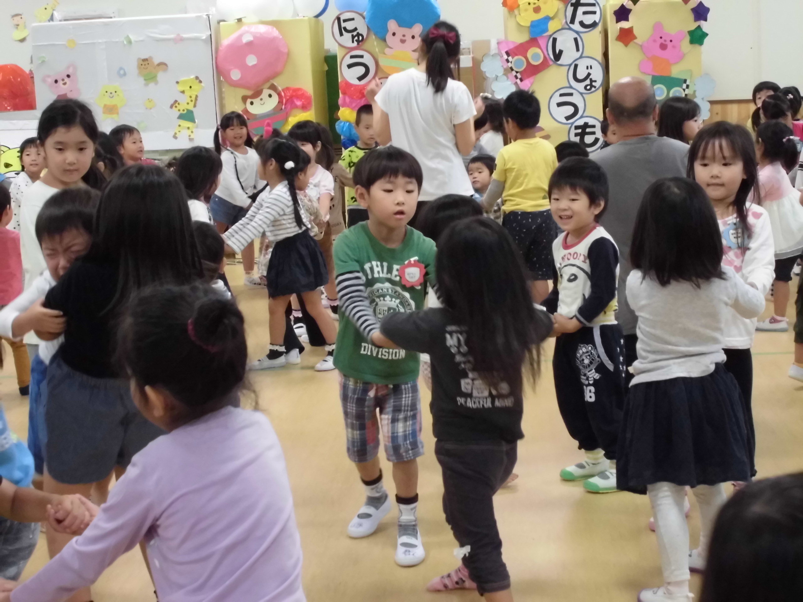 10月16日（月曜日）運動会ごっこを楽しみました。の画像2