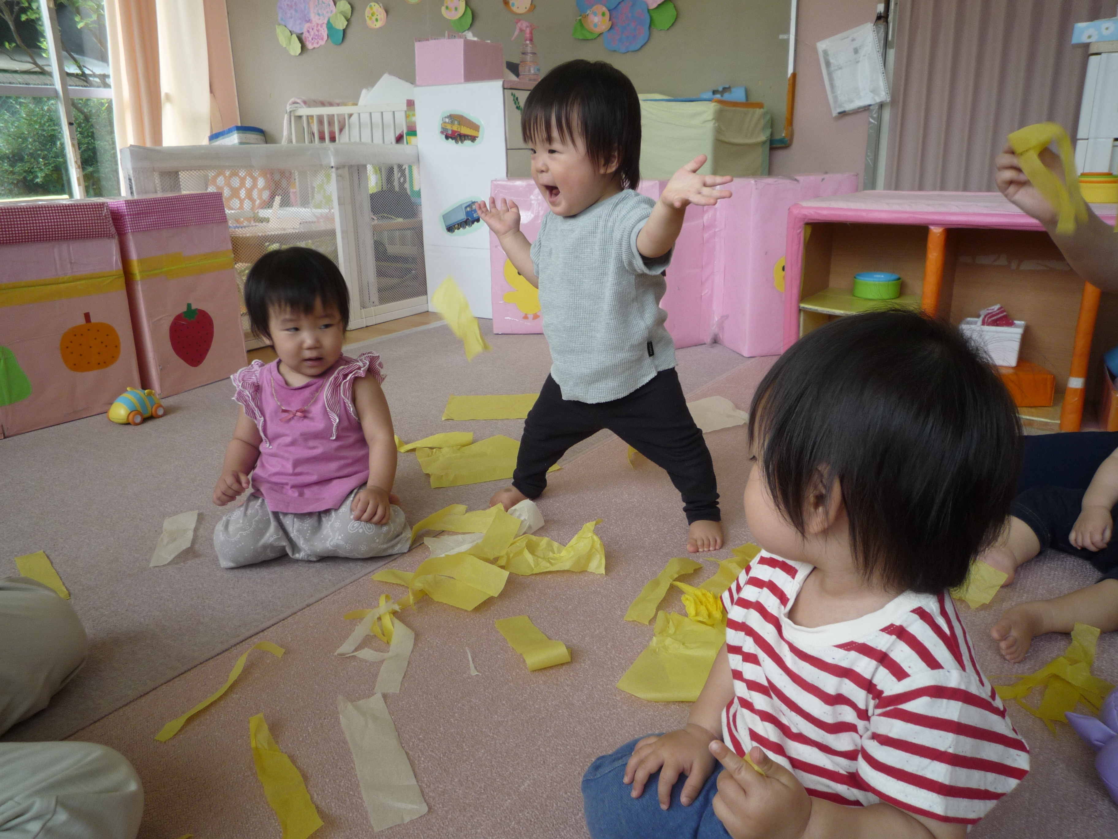 0歳児　たんぽぽ組の画像1