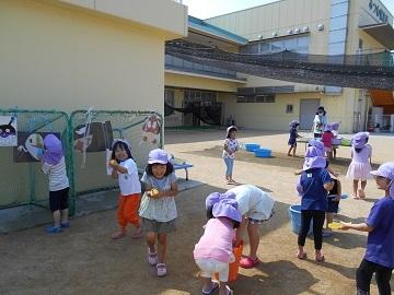 水あそびの様子の画像１