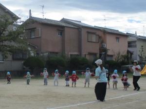 3歳児　ダンス