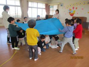 バルーン　2歳児と5歳児　1