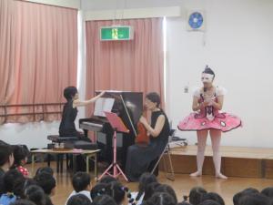 バイオリン、ピアノ　演奏者